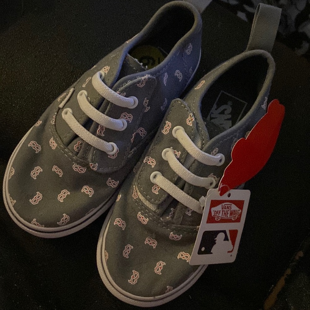 Vans off the Wall MLB Toddler shoes